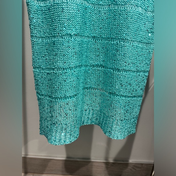 Moon River Turquoise Sequin Tank Top Size M/L - Picture 5 of 16